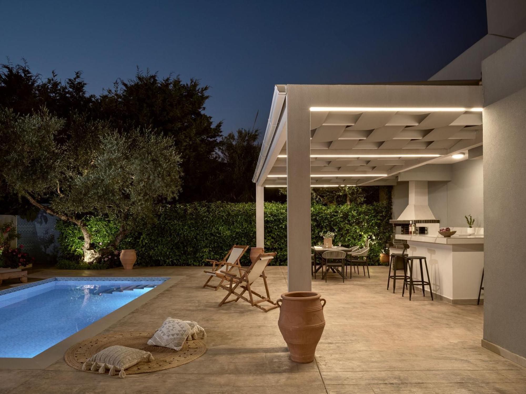 Jasmine Suites With Private Pool Tsiliví Eksteriør bilde