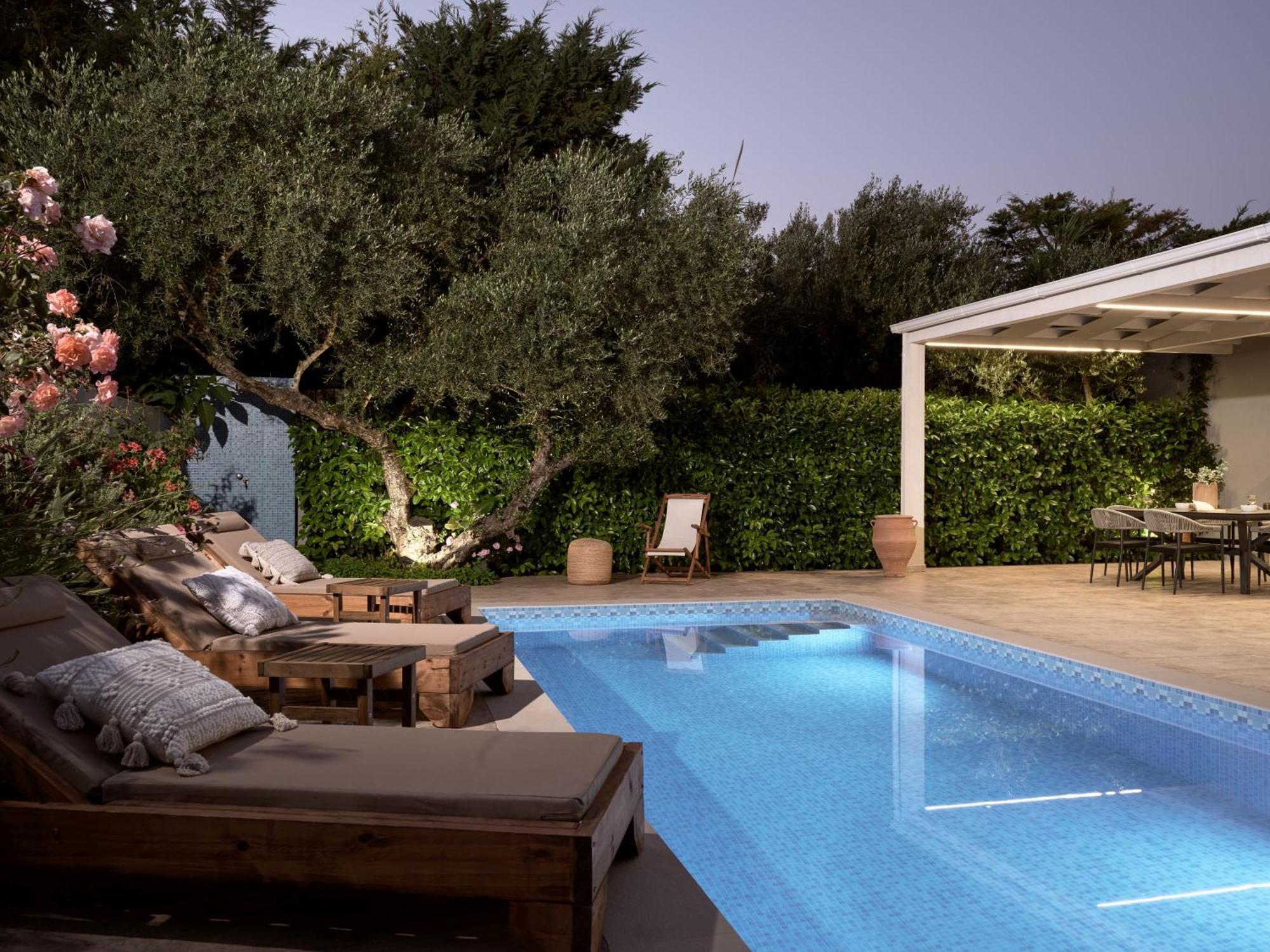 Jasmine Suites With Private Pool Tsiliví Eksteriør bilde